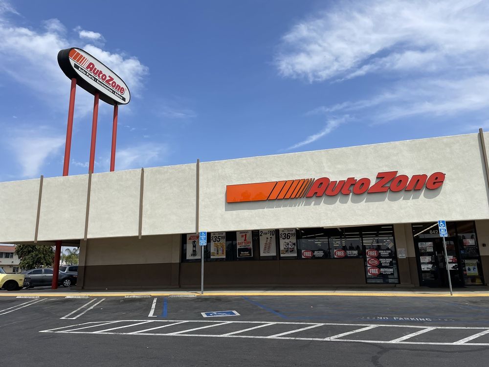 AUTOZONE AUTO PARTS Updated August 2024 11 Photos & 38 Reviews