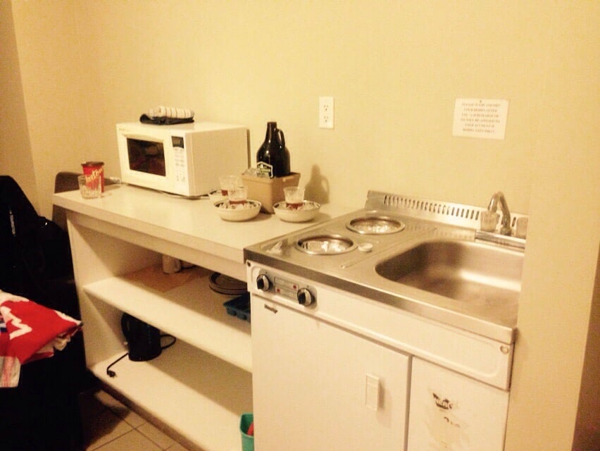 BIG HORN MOTEL Updated September 2024 150 1st Avenue, Dead Man's