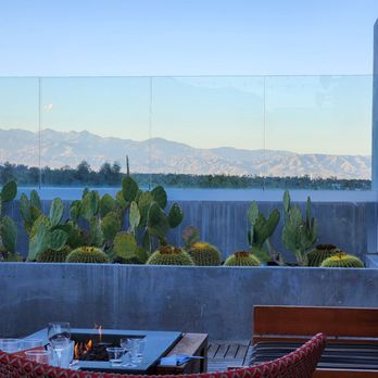 High Bar - Sunset view - Bars Near Me - Palm Springs, California High Bar - Sunset view - Bars Near Me - Palm Springs, California
