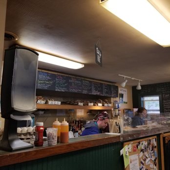 White Mountain Bagel - Sandwiches Near Me - Lincoln, New Hampshire White Mountain Bagel - Sandwiches Near Me - Lincoln, New Hampshire