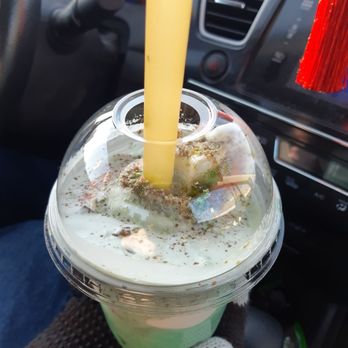 CAFE DE PAAN - Pista faluda--an unexpected and rare treat! - Desserts Near Me - Toronto, Ontario
