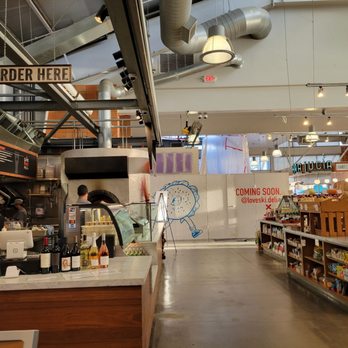 Live Fire Pizza - the inside of a restaurant - Pizza Near Me - Napa, California