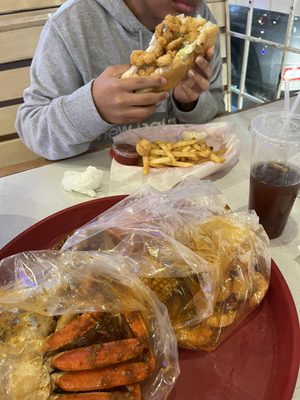 Capitan Seafood Kitchen by null