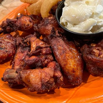 Rack & Helens Bar and Grill - Double Rack's Crispy Chicken Wings - Sports Bars Near Me - New Haven, Indiana Rack & Helens Bar and Grill - Double Rack's Crispy Chicken Wings - Sports Bars Near Me - New Haven, Indiana