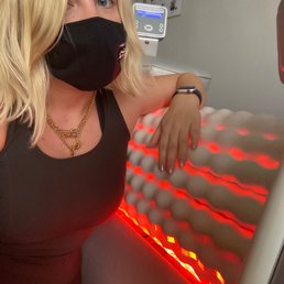 Roller machine with infra red light