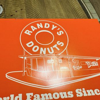 Randy's Donuts - Donuts Near Me - Fresno, California Randy's Donuts - Donuts Near Me - Fresno, California