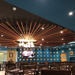 Queens At Bollywood - Restaurant interiors
