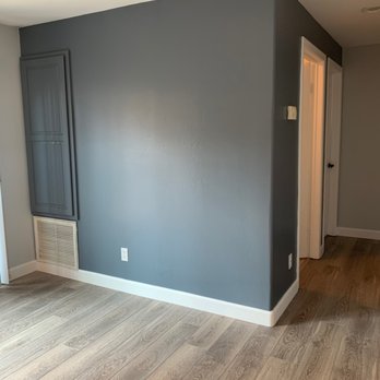 Woodchuck Flooring - Dining room floors updated with a luxury vinyl - Flooring Near Me - San Diego, California Woodchuck Flooring - Dining room floors updated with a luxury vinyl - Flooring Near Me - San Diego, California