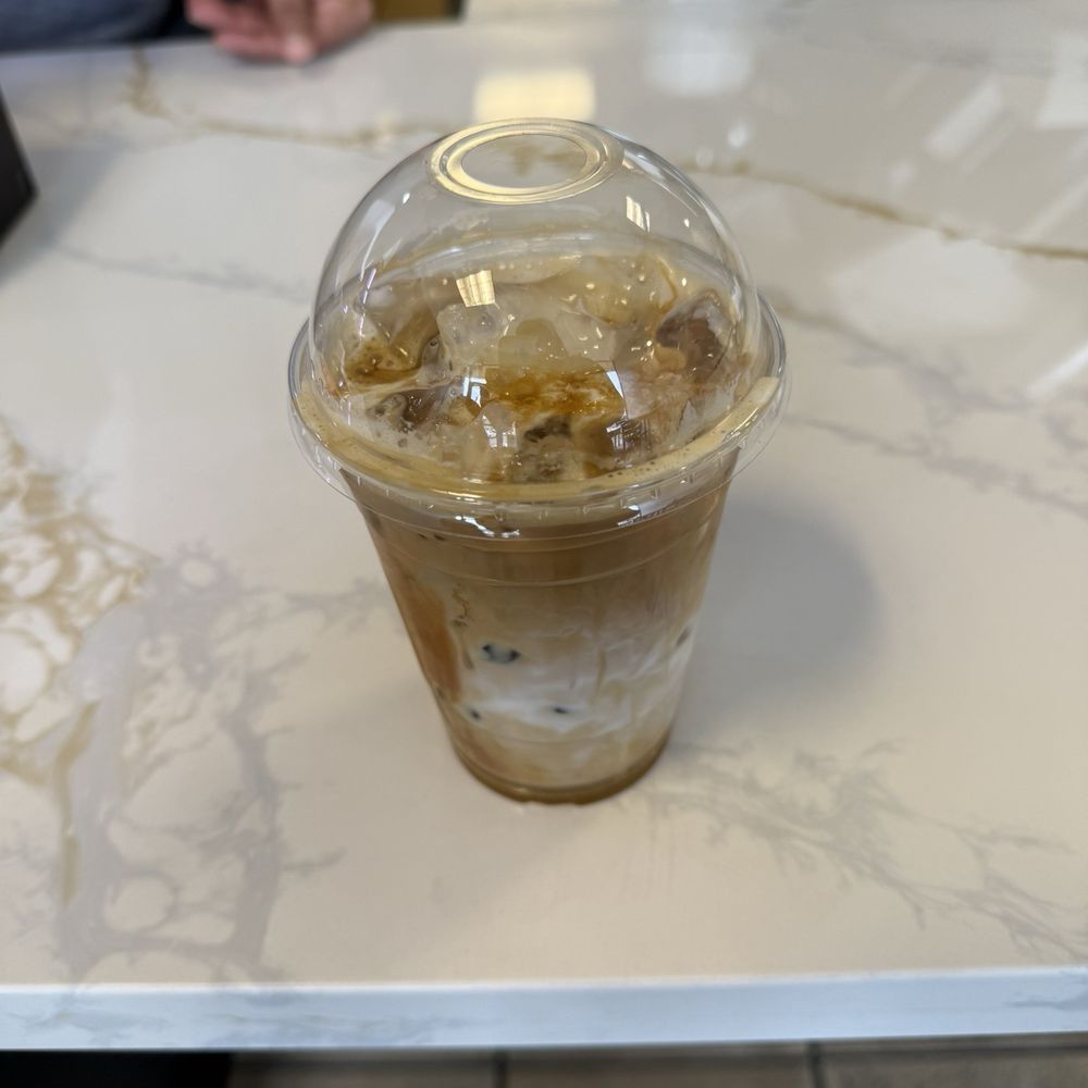 Iced Caramel Macchiato (as is) Iced Caramel Macchiato (as is)
