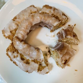 Lucky's Doughnuts - Yumminss - Donuts Near Me - Vancouver, British Columbia Lucky's Doughnuts - Yumminss - Donuts Near Me - Vancouver, British Columbia