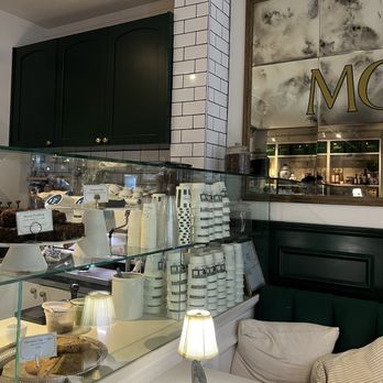 Marché Mon Pitou - ambiance - Cafes Near Me - Vancouver, British Columbia Marché Mon Pitou - ambiance - Cafes Near Me - Vancouver, British Columbia