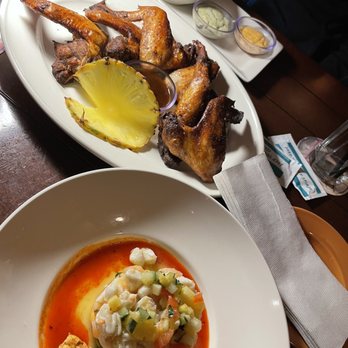 Bahama Breeze - Bars Near Me - Wayne, New Jersey