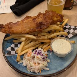 Southland Yard Bar and Table