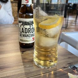 The Shamrock - Ladrón de Manzanas