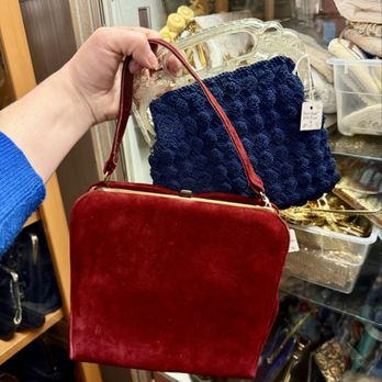Sweet Lorain - Vintage Purses - Antiques Near Me - Cleveland, Ohio