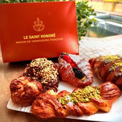Le Saint Honore