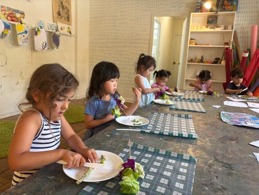 LA Art Center by null