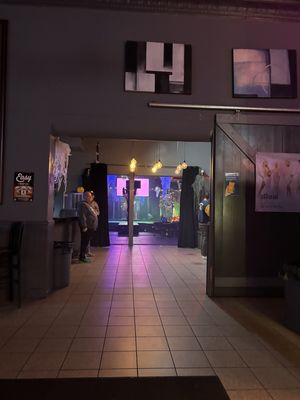 Al's on 7th by null