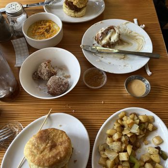 Bomb Biscuit - Breakfast & Brunch Near Me - Atlanta, Georgia