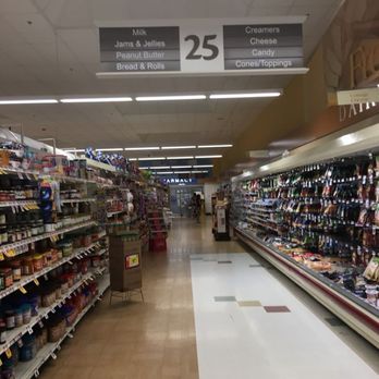 Stop & Shop - Grocery Near Me - Dedham, Massachusetts