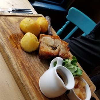 Bel & The Dragon - Roasted suckling pig - Gastropubs Near Me - Windsor, WNM
