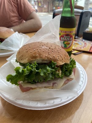 Hamburgao - Newark NJ by null