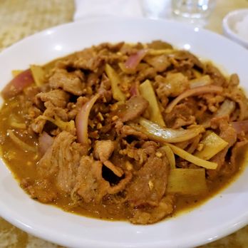 Lang Restaurant - Pork Stir-fried w/ Lemongrass and Coconut Curry Sauce - Vietnamese Near Me - Reading, Pennsylvania