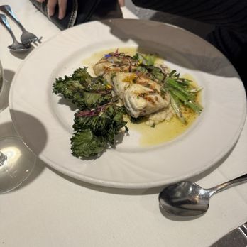 Enzo's on the Lake - Halibut - Italian Near Me - longwood, Florida