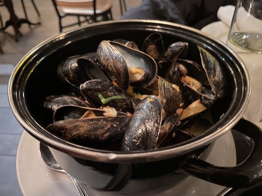 Bazár Tapas Bar and Restaurant by null