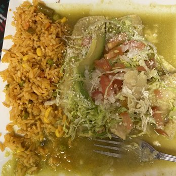 El Buen Amigo - Chimichangas in verde sauce - Mexican Near Me - Scranton, Pennsylvania El Buen Amigo - Chimichangas in verde sauce - Mexican Near Me - Scranton, Pennsylvania