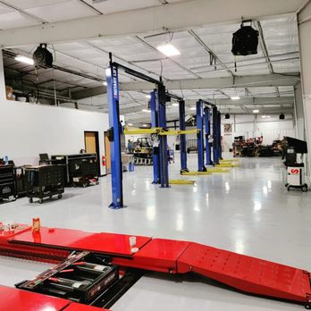 Accurate Care Automotive - Clean shop = quality work! Details matter - Auto Repair Near Me - Marietta, Georgia Accurate Care Automotive - Clean shop = quality work! Details matter - Auto Repair Near Me - Marietta, Georgia