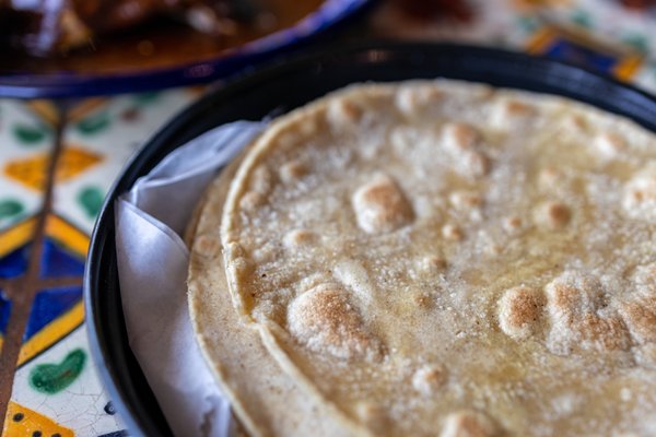 LA FONDA DE LOS CARNALITOS by null