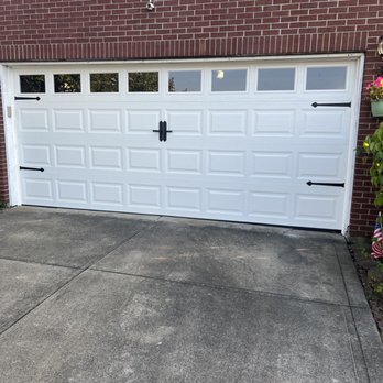 Cascade Garage Door Pro - New Install with Windows!! - Garage Door Services Near Me - Indianapolis, Indiana