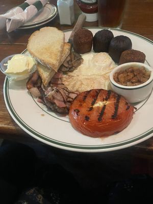 Greens Irish Pub by null