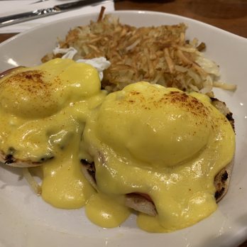 Pyramid Cafe - Eggs Benedict - Burgers Near Me - Las Vegas, Nevada Pyramid Cafe - Eggs Benedict - Burgers Near Me - Las Vegas, Nevada