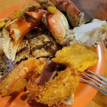 Jimmy's Seafood Buffet - Round 1 pic b4 my fingers were deep in it. Stone crab claw, Mahi Mahi, seared tuna, coconut shrimp, scallops, and veggie APPETIZER! Lol - Seafood Near Me - Kitty Hawk, North Carolina Jimmy's Seafood Buffet - Round 1 pic b4 my fingers were deep in it. Stone crab claw, Mahi Mahi, seared tuna, coconut shrimp, scallops, and veggie APPETIZER! Lol - Seafood Near Me - Kitty Hawk, North Carolina