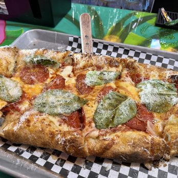 Funky Stretch Pizza - The GUGU pizza. Cannot go wrong!!  The crust is perfectly light and airy - Pizza Near Me - North Little Rock, Arkansas