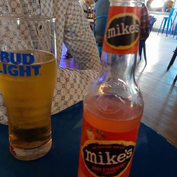 Blue Moon Bar - Friendly bartenders - Bars Near Me - Mary Esther, Florida