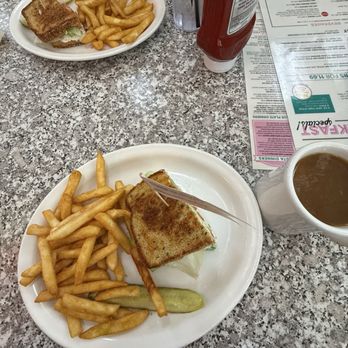 The Original Mels Diner - Diners Near Me - Roseville, California The Original Mels Diner - Diners Near Me - Roseville, California