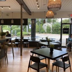 Plant City Barrington - Dining area