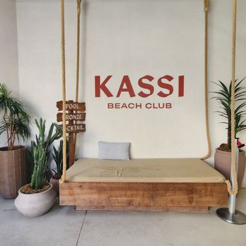 Kassi Beach - outside. - Italian Near Me - Las Vegas, Nevada