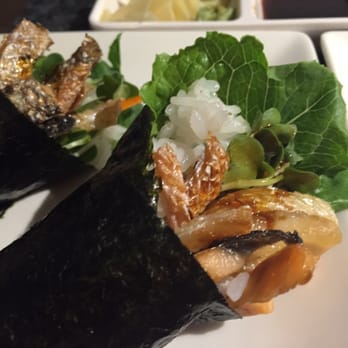 Hello Sushi - Salmon Skin Handroll - Sushi Bars Near Me - Fullerton, California