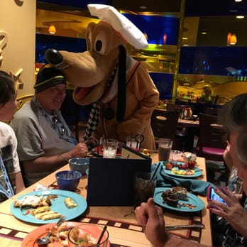Goofy's Kitchen - Pluto kissing me on the head :) - American Near Me - Anaheim, California Goofy's Kitchen - Pluto kissing me on the head :) - American Near Me - Anaheim, California