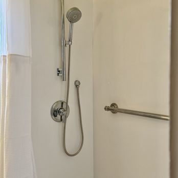 Columbus Bath Design - Kohler handheld shower and new grab bar - Kitchen & Bath Near Me - Lewis Center, Ohio
