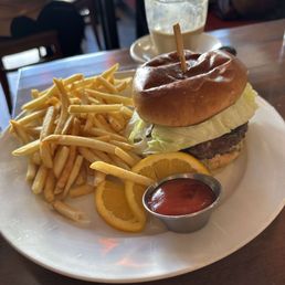 Le French Burger Le French Burger