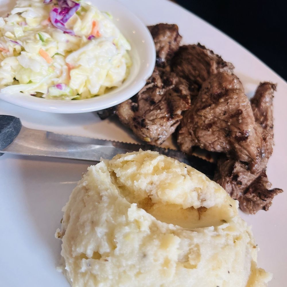 99 Restaurants - American Near Me - Foxboro, Massachusetts 99 Restaurants - American Near Me - Foxboro, Massachusetts