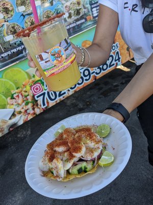 Antojitos Guayabitos by null