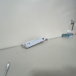 Ventura County Superior Court - Plugs: on outside walls of room