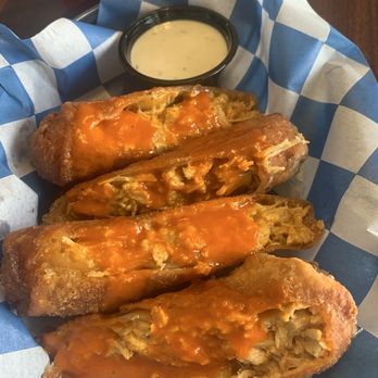 Bleigh Street on York - Buffalo chicken egg rolls - Cheesesteaks Near Me - Hatboro, Pennsylvania