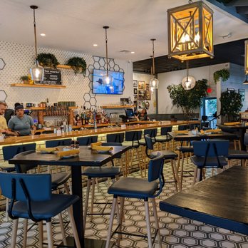 Nectar - Inside. Bar area. - Breakfast & Brunch Near Me - Hilton Head Island, South Carolina